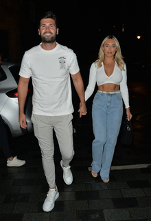 Amber Turner feet photo thumbnail