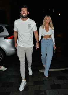 Amber Turner feet photo thumbnail