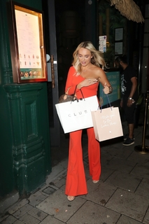 Amber Turner feet photo thumbnail