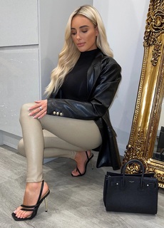 Amber Turner feet photo thumbnail