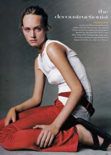 Amber Valletta feet photo thumbnail