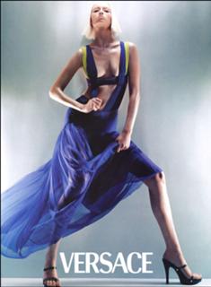 Amber Valletta feet photo thumbnail