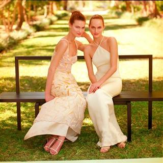 Amber Valletta feet photo thumbnail