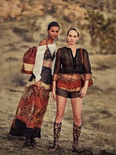 Amber Valletta feet photo thumbnail