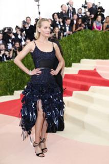 Amber Valletta feet photo thumbnail