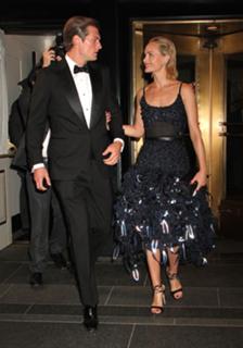 Amber Valletta feet photo thumbnail
