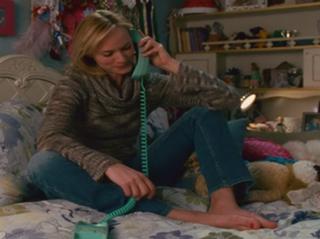 Amber Valletta feet photo thumbnail