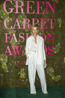 Amber Valletta feet photo thumbnail