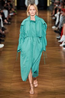 Amber Valletta feet photo thumbnail