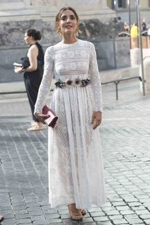 Ambra Angiolini feet photo thumbnail