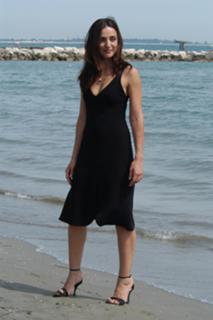 Ambra Angiolini feet photo thumbnail