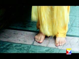 Ameesha Patel feet photo thumbnail