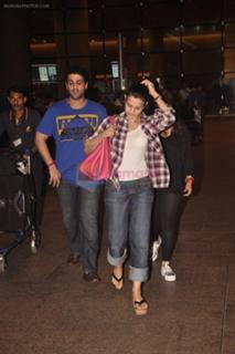 Ameesha Patel feet photo thumbnail