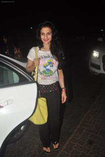 Ameesha Patel feet photo thumbnail