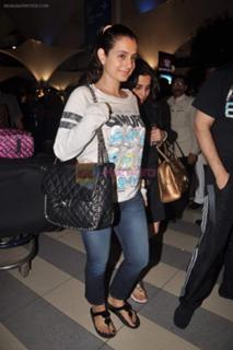 Ameesha Patel feet photo thumbnail