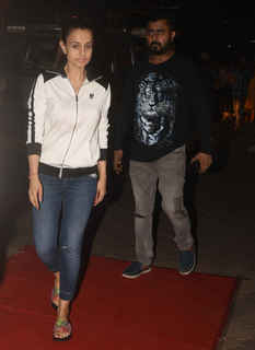 Ameesha Patel feet photo thumbnail