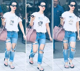 Ameesha Patel feet photo thumbnail