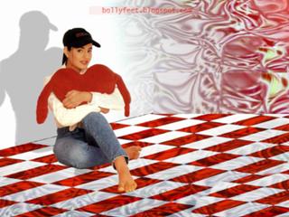 Ameesha Patel feet photo thumbnail