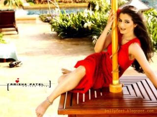 Ameesha Patel feet photo thumbnail