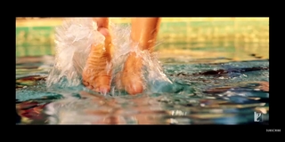 Ameesha Patel feet photo thumbnail