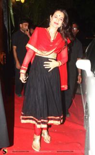 Ameesha Patel feet photo thumbnail