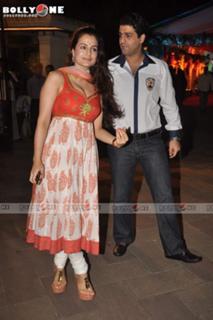Ameesha Patel feet photo thumbnail