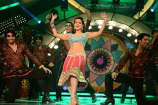 Ameesha Patel feet photo thumbnail