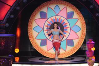 Ameesha Patel feet photo thumbnail