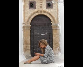Amel Bent feet photo 6