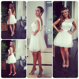 Amel Bouchoucha feet photo 1