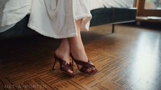 Amelia Dimoldenberg feet photo thumbnail