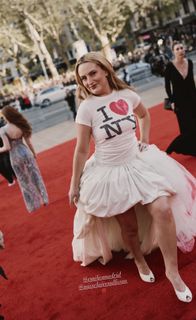 Amelia Dimoldenberg feet photo 6