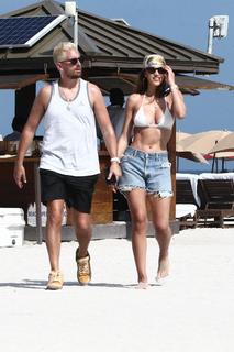 Amelia Hamlin feet photo 1