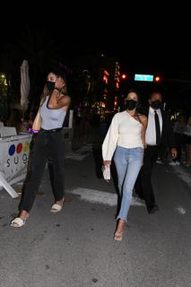 Amelia Hamlin feet photo 9