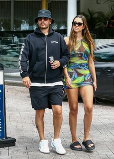 Amelia Hamlin feet photo 6