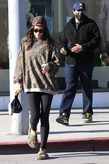 Amelia Hamlin feet photo 7