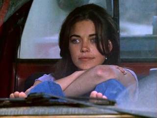 Amelia Heinle feet photo 8