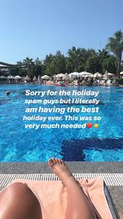 Amelia Lily feet photo 6