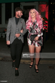 Amelia Lily feet photo 7