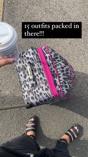 Amelia Lily feet photo 15
