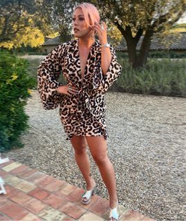 Amelia Lily feet photo 9