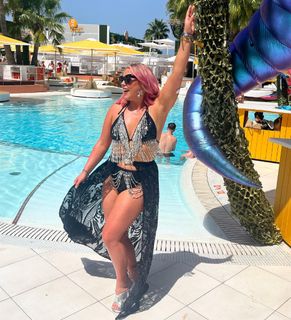 Amelia Lily feet photo 6