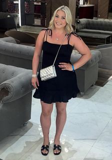 Amelia Lily feet photo 2