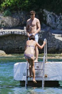 Amelia Warner feet photo 13