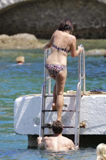 Amelia Warner feet photo 11