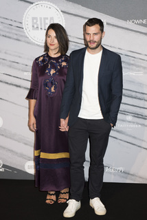 Amelia Warner feet photo 3
