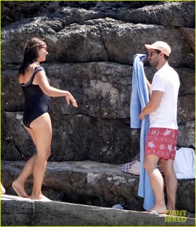 Amelia Warner feet photo 13