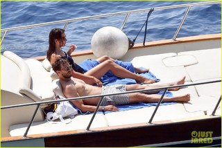 Amelia Warner feet photo 8