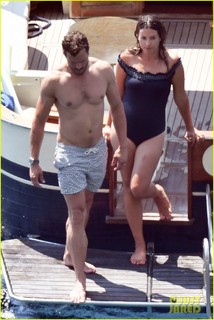 Amelia Warner feet photo 5