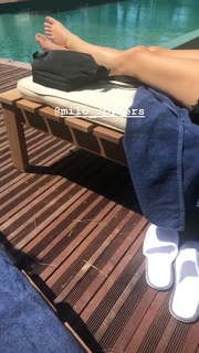 Amelie Lens feet photo 1